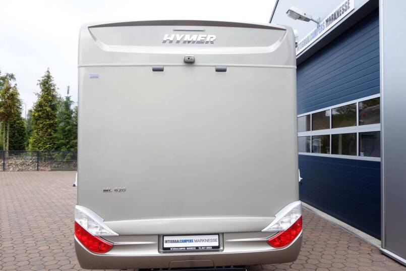 Hymer Ml-I 620 AUTOMAAT, Serragrijs 190 pk, 2 aparte bedden 3
