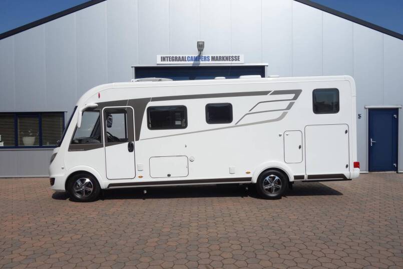Hymer B 678 DL AUTOMAAT, 180 pk Dynamic Line, 2 aparte bedden 2