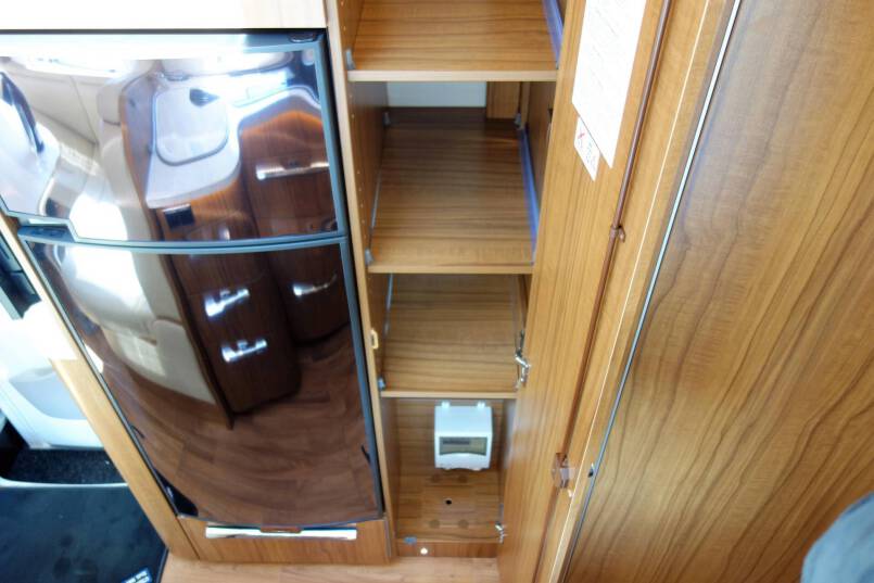 Hymer B 678 DL AUTOMAAT, 180 pk Dynamic Line, 2 aparte bedden 41