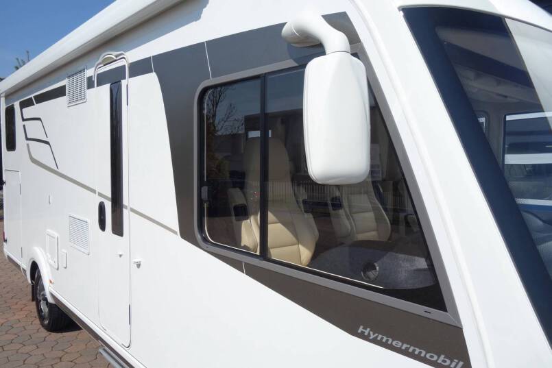 Hymer B 678 DL AUTOMAAT, 180 pk Dynamic Line, 2 aparte bedden 7