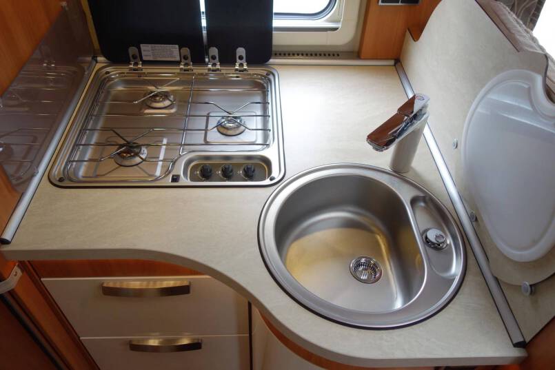 Hymer B 678 AUTOMAAT, 180 pk, 2 aparte bedden 25