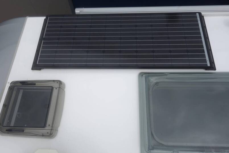 Hymer B 704 SL SupremeLine AUTOMAAT, 180 pk, Crystal-zilver metallic, 2 aparte bedden 36