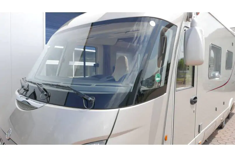 Hymer S 800 3.0 V6 AUTOMAAT, Champagne metallic, grote garage 9