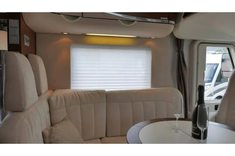 Hymer S 800 3.0 V6 AUTOMAAT, Champagne metallic, grote garage 26