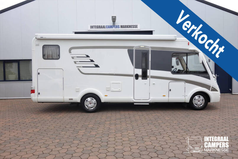 Hymer B 588 AUTOMAAT 180 PK, 2 aparte bedden, garage 0