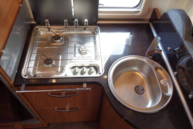 Hymer B 614 SL Star Edition Champagne, lange uitvoering met garage, vol optie 24
