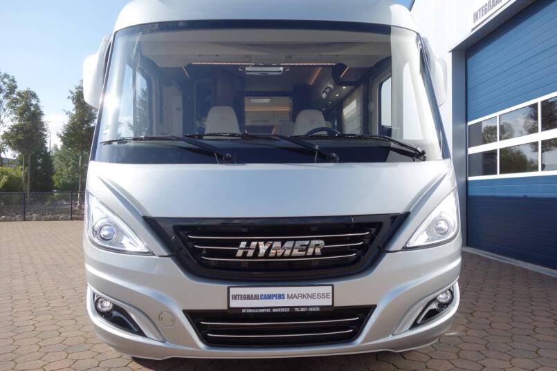 Hymer B 674 SL SupremeLine AUTOMAAT, 180 pk, Crystal-Zilver metallic, 2 aparte bedden 9