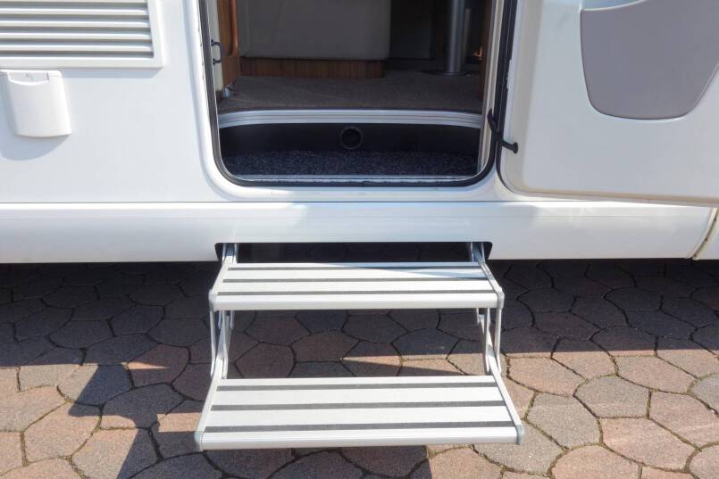 Hymer B 678 PL AUTOMAAT, 177 pk PremiumLine, 2 aparte bedden 13