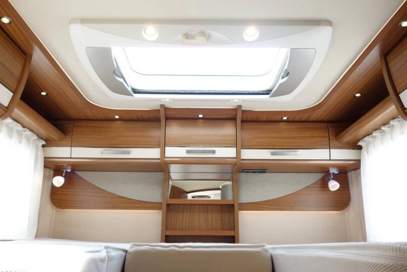 Hymer B 678 PL AUTOMAAT, 177 pk PremiumLine, 2 aparte bedden 29