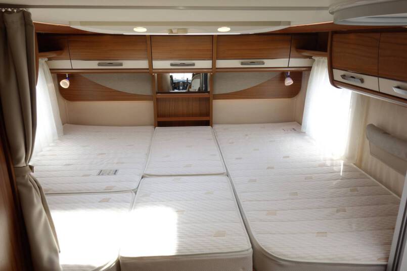Hymer B 678 PL AUTOMAAT, 177 pk PremiumLine, 2 aparte bedden 30