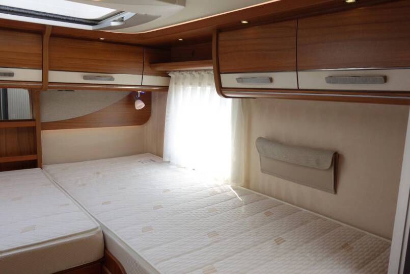 Hymer B 678 PL AUTOMAAT, 177 pk PremiumLine, 2 aparte bedden 31