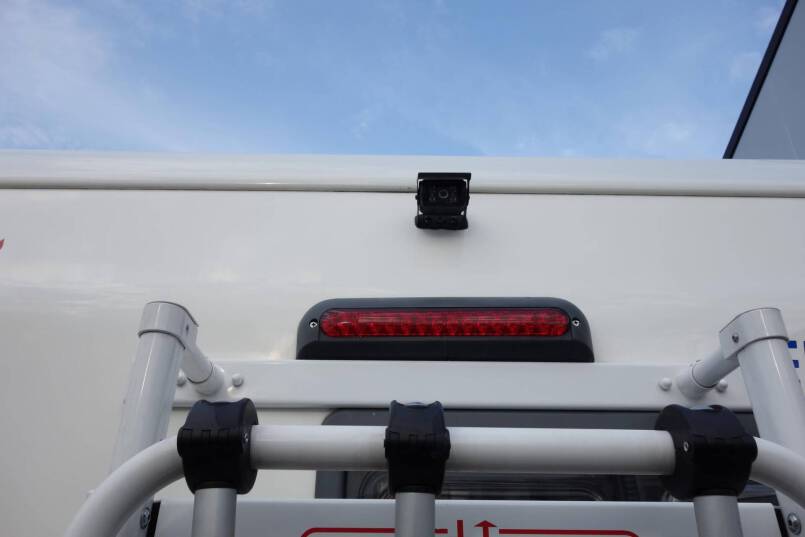 Eura Mobil Contura 652 SB frans bed, airco 6