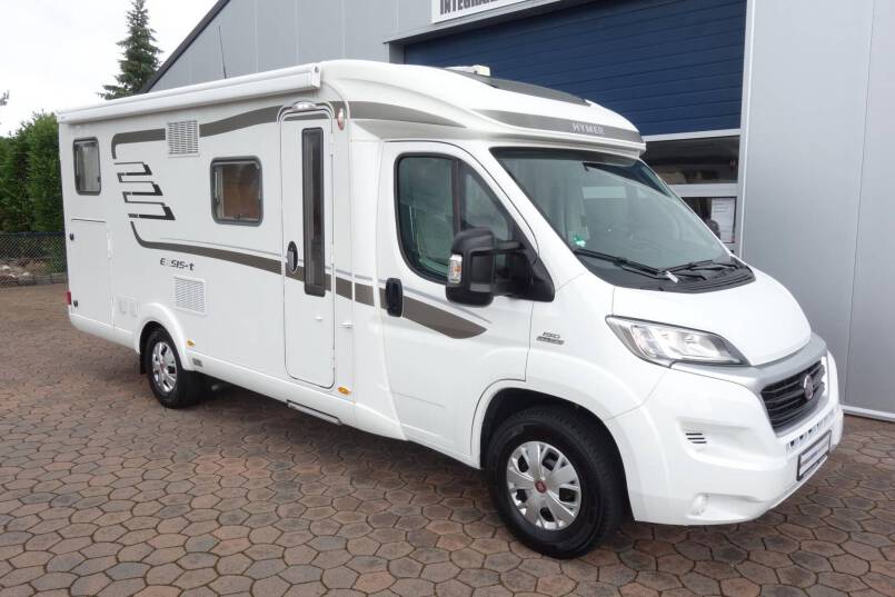 Hymer Exsis-T 588 AUTOMAAT, 150 pk, compact met 2 aparte bedden 4