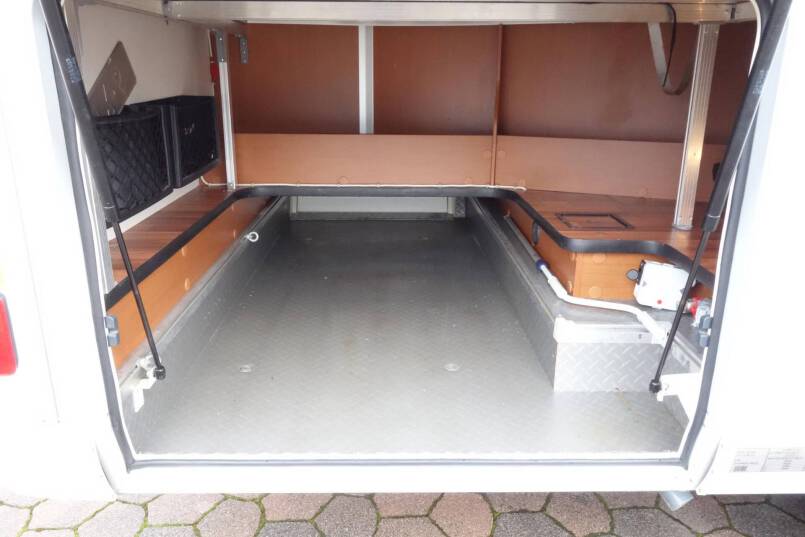 Hymer B 554 3.0 158 pk AUTOMAAT, bovenkastjes cabine, levelsysteem 9