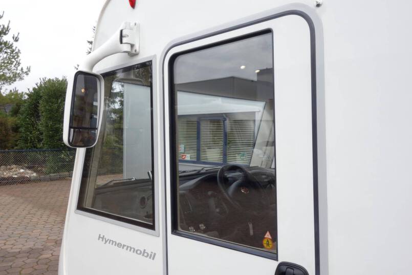 Hymer B 554 3.0 158 pk AUTOMAAT, bovenkastjes cabine, levelsysteem 13