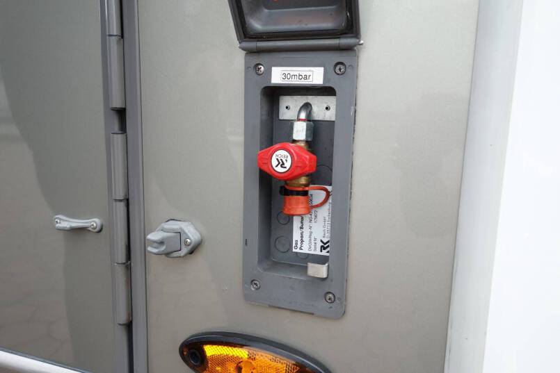 Hymer T 554 CL AL-KO chassis 177 pk AUTOMAAT 15