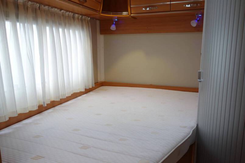 Hymer T 554 CL AL-KO chassis 177 pk AUTOMAAT 29