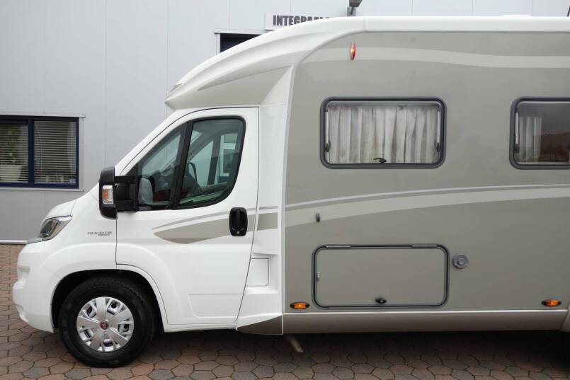 Hymer T 554 CL AL-KO chassis 177 pk AUTOMAAT 8