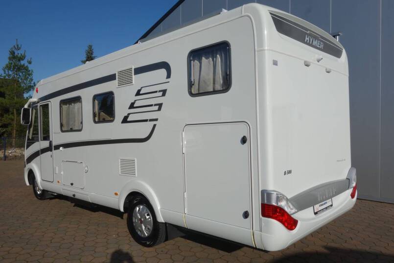 Hymer B 588 PL AUTOMAAT, 180 PK, Premium Line, 2 aparte bedden, garage 5