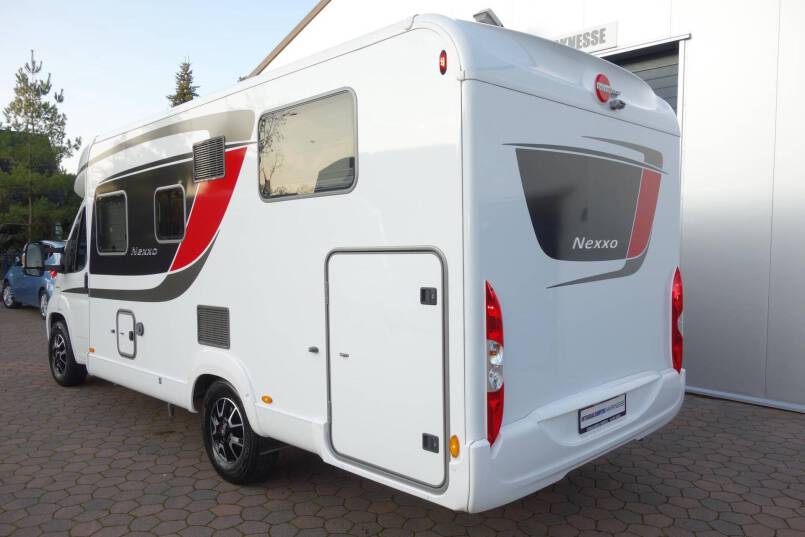 Bürstner Nexxo T 690 G 2 aparte bedden met garage 10