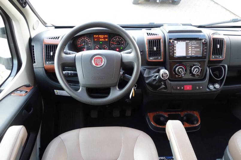 Bürstner Nexxo T 690 G 2 aparte bedden met garage 14