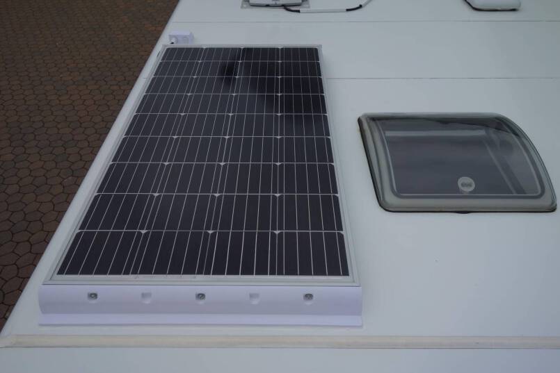 Hymer T 588 SL AUTOMAAT, 180 pk half integraal, enkele bedden 42