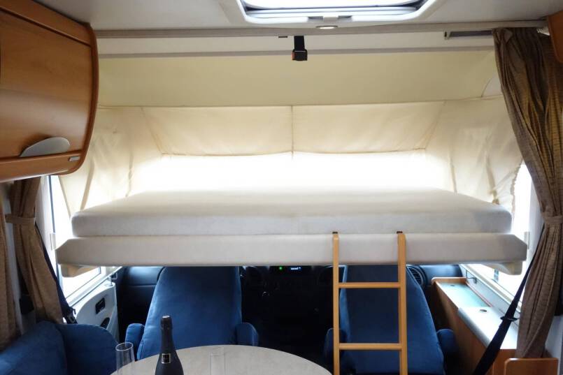 Hymer B 630 G StarLine Hymer B 630 G  vast bed/garage/L-zit StarLine 29