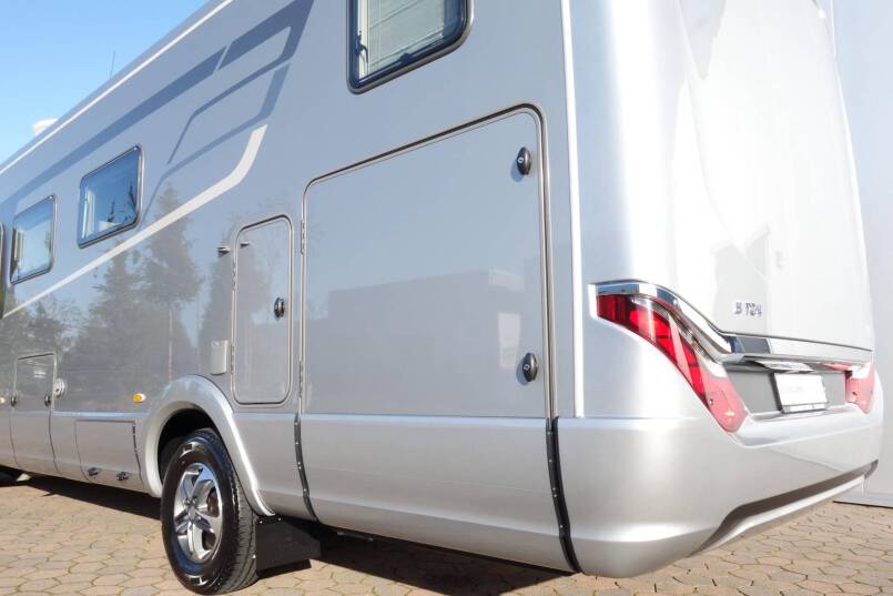 Hymer B 704 SL SupremeLine AUTOMAAT, 180 pk, Crystal-zilver metallic, 2 aparte bedden 7