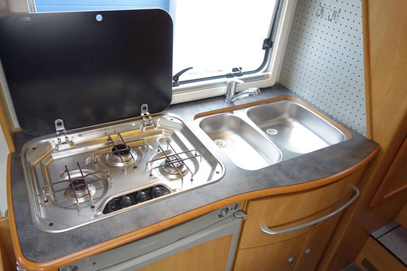 Hymer B 524 G luxe barzit met garage 21