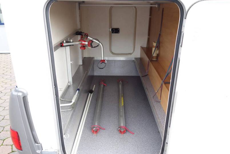 Hymer B 524 G luxe barzit met garage 6