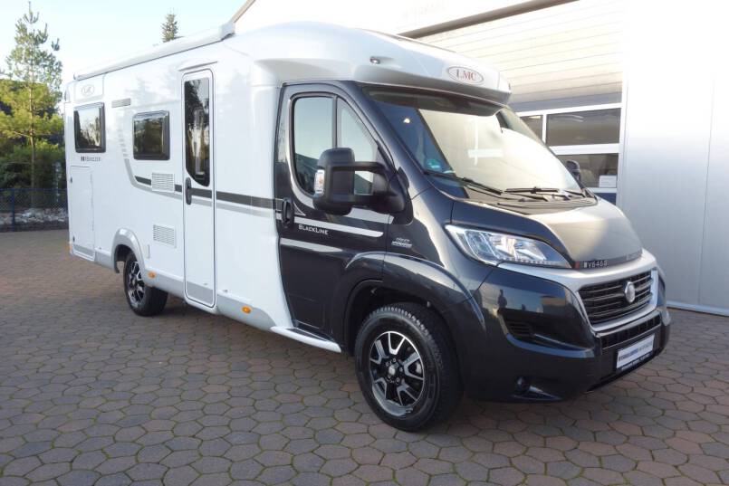 LMC Breezer V646G Black Line 2 aparte bedden met garage 28