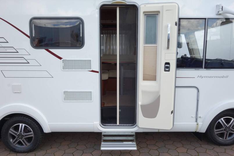 Hymer B 514 compacte 4 persoons met garage 10