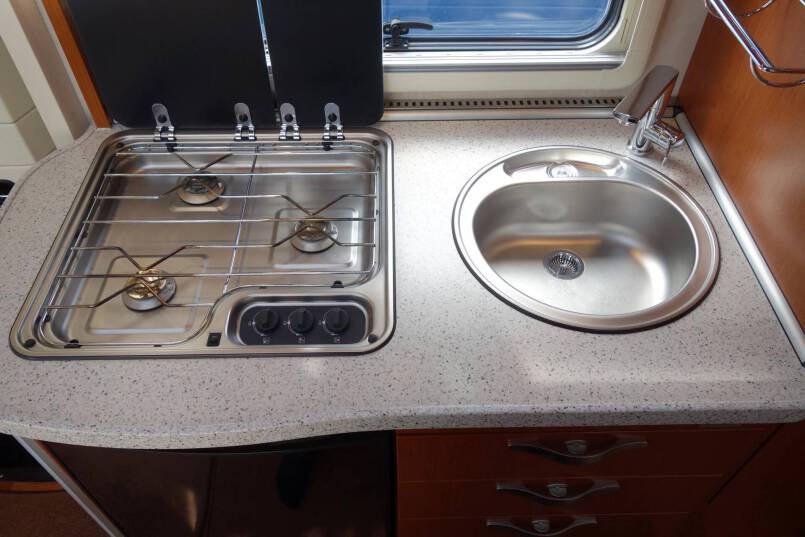Hymer B 514 compacte 4 persoons met garage 21