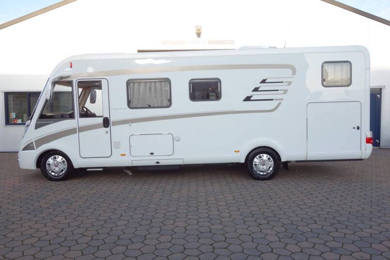 Hymer B 704 PL AUTOMAAT, 177 pk PremiumLine, 2 aparte bedden 2