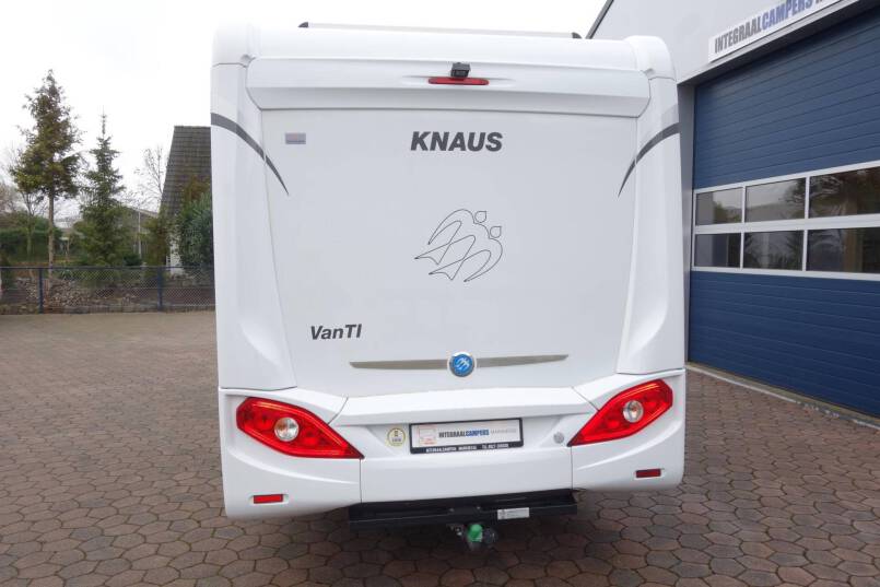 Knaus TI 600 compact, 2 aparte bedden, garage 10