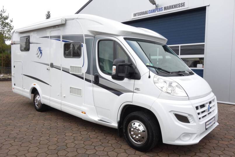 Knaus TI 600 compact, 2 aparte bedden, garage 1