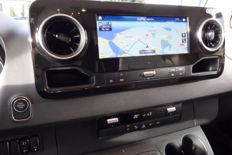 Hymer BMC I 680 9 G AUTOMAAT, 2 aparte bedden 20