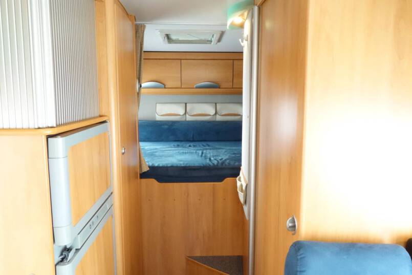 Hymer B 644 G L-zit, grote garage 26