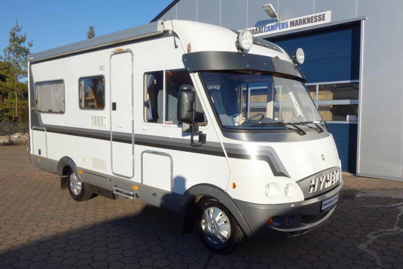 Hymer B 574 Oyster 85, bovenkastjes cabine, uniek! 4