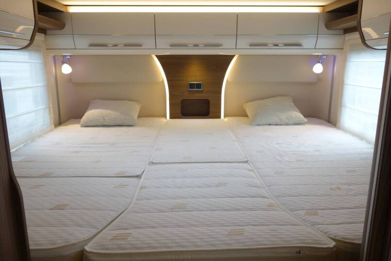 Hymer B 704 SL SupremeLine AUTOMAAT, 180 pk, 2 aparte bedden 39