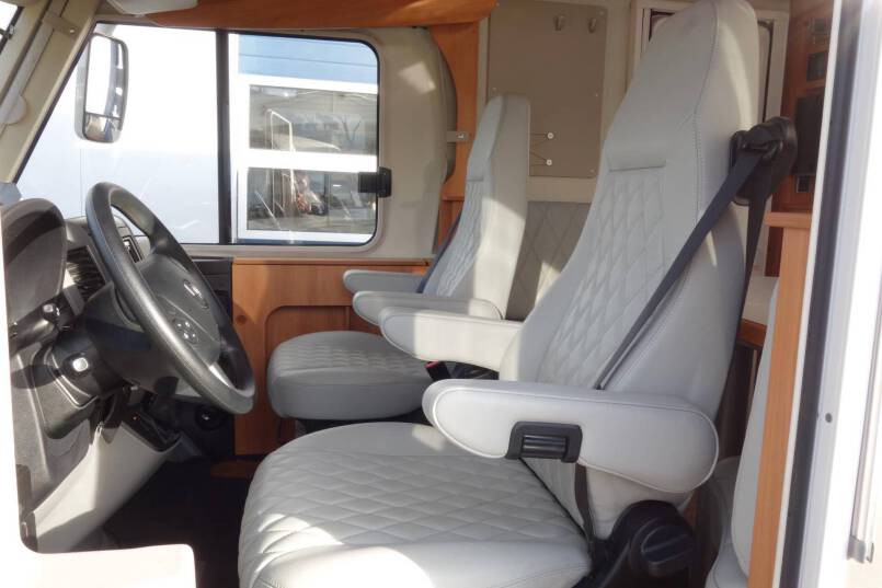 Hymer ML I 630  V6 AUTOMAAT, 190 pk, Queensbed 16
