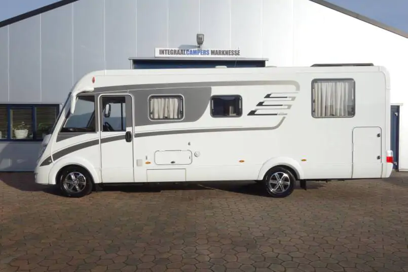Hymer ML I 630  V6 AUTOMAAT, 190 pk, Queensbed 2