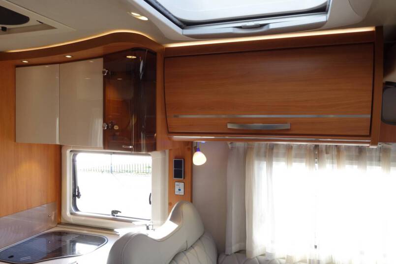 Hymer ML I 630  V6 AUTOMAAT, 190 pk, Queensbed 28