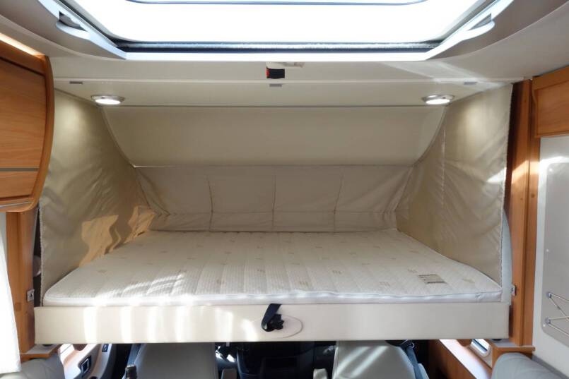 Hymer ML I 630  V6 AUTOMAAT, 190 pk, Queensbed 46