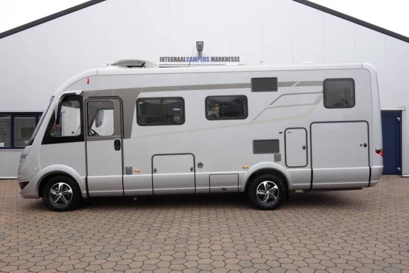 Hymer B-sl 674 SupremeLine AUTOMAAT, 180 pk, Crystal-Zilver metallic, 2 aparte bedden 2