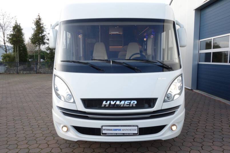 Hymer B 594 PL AUTOMAAT, 180 pk PremiumLine, bovenkastjes cabine 1