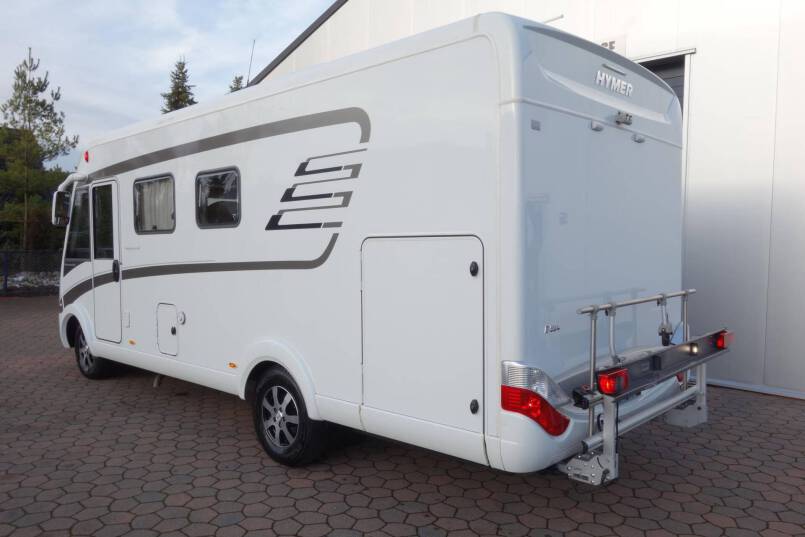 Hymer B 594 PL AUTOMAAT, 180 pk PremiumLine, bovenkastjes cabine 5