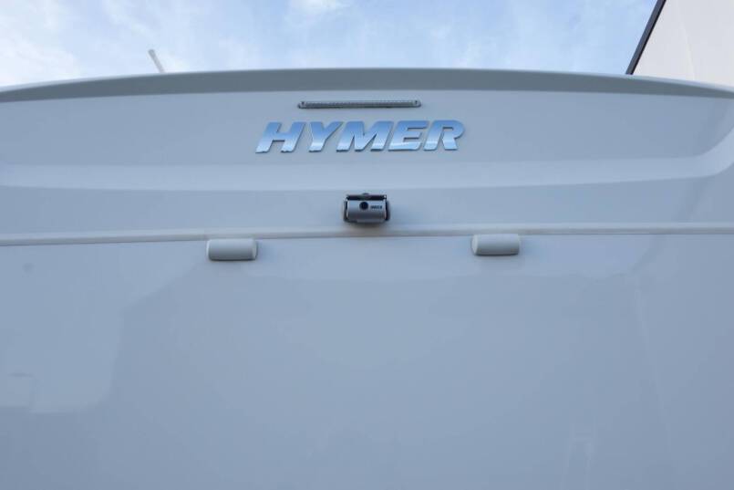Hymer B 594 PL AUTOMAAT, 180 pk PremiumLine, bovenkastjes cabine 7