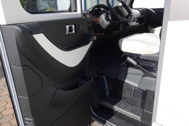 Hymer B 704 SL SupremeLine AUTOMAAT, 180 pk, 2 aparte bedden 15