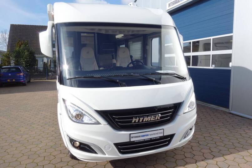 Hymer B 704 SL SupremeLine AUTOMAAT, 180 pk, 2 aparte bedden 1